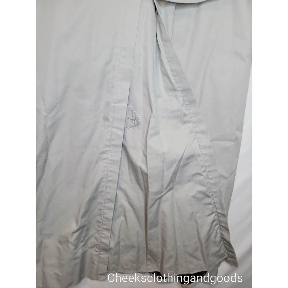 Burberrys Vintage Trench Coat Beigh Double Breasted Nova Check Belted England 14 - Picture 6 of 15